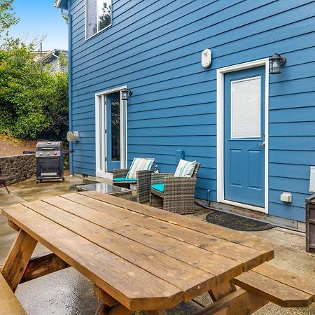 Gone Coastal Villa Lincoln City Exterior foto