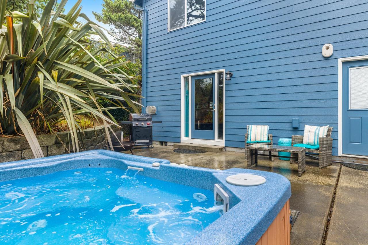 Gone Coastal Villa Lincoln City Exterior foto